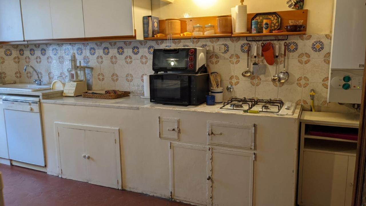 Double Bedroom In Beautiful 30'S Style Apartment Firenze Eksteriør bilde