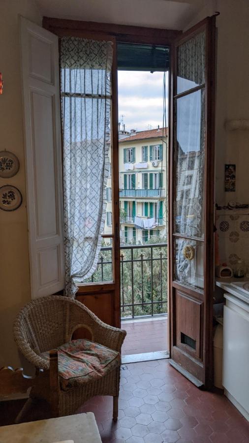 Double Bedroom In Beautiful 30'S Style Apartment Firenze Eksteriør bilde